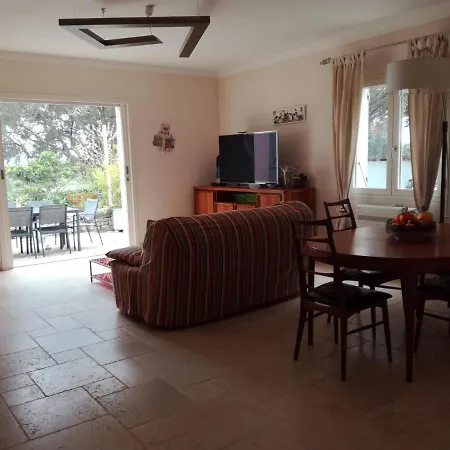 Holiday home Bonifacio, Maison 90m² Sous Les Oliviers, Vue Sardaigne *