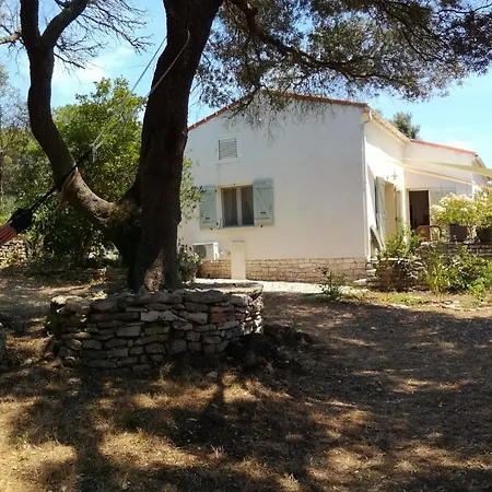 Bonifacio, Maison 90m² Sous Les Oliviers, Vue Sardaigne *