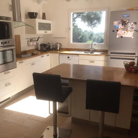 Holiday home Bonifacio, Maison 90m² Sous Les Oliviers, Vue Sardaigne *